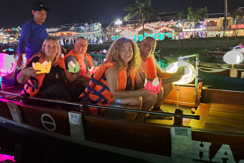 Hoi An Street Food, night market and lantern Boat Ride
