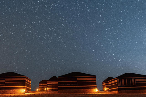 Wadi Rum: Bedouin Family Visit, Desert Safari & Dinner