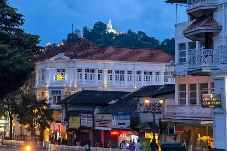 Kandy Evening City Tour & Dance Show Reservations by Tuk-Tuk Kandy evening tour