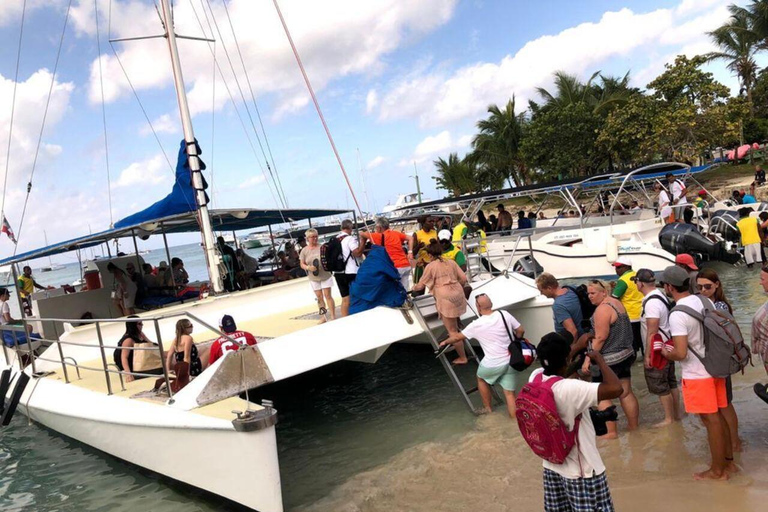 Excursión a Isla Saona desde Punta Cana con almuerzo y bar libre