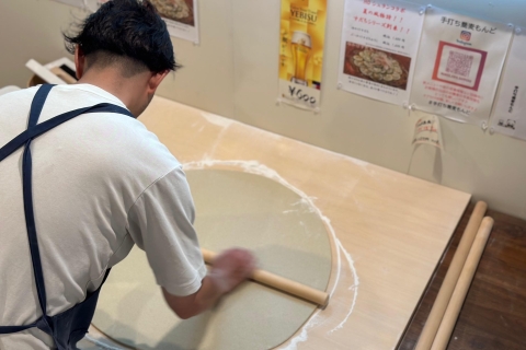 Handgemaakte Soba Noodle en Hokkaido Ezo Hertenvlees Shabu Shabu