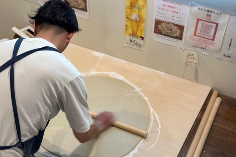 Spaghetti di soba fatti a mano e carne di cervo Hokkaido Ezo Shabu Shabu