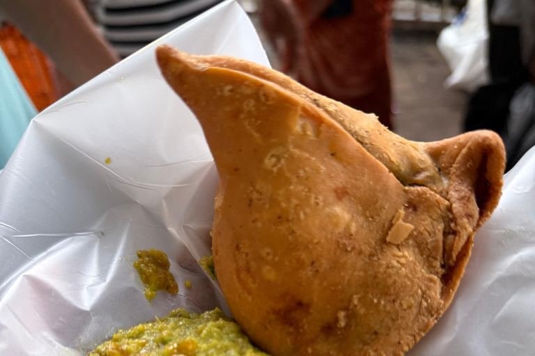 Mumbai: Jantar e City Tour - Luzes, Sabores, Ação!Para vegetarianos