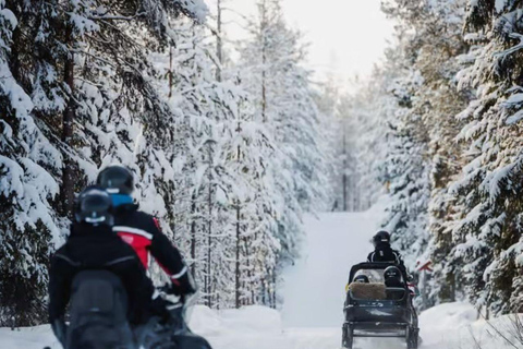 Levi: Family Snowmobile Safari with Mini Snowmobile for Kids