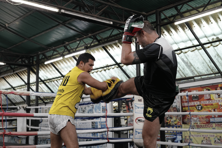 Pattaya: Beginner-Friendly Muay Thai Class at Champion Camp Private Muay Thai class