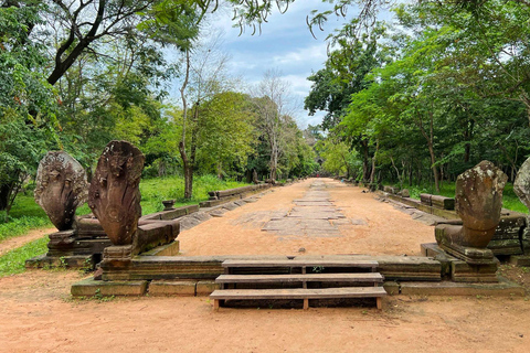 Adventure to the distant temples, Beng Mealea & Rolous Group