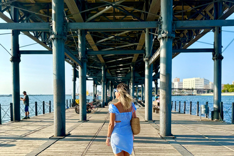 Huelva Photo Tour: Plaza de las Monjas to Muelle del Tinto Huelva Photo Tour: From Plaza de las Monjas to Muelle del Tinto