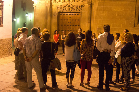 Córdoba: Night Walking Tour with Legends and Mysteries