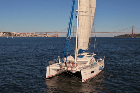 Lisbon: Sailing Experience on a Exclusive Catana 50 Lisbon: Private 2-Hour Catamaran Tour on the Tejo River