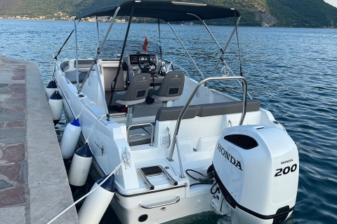 Speedboottocht naar de Blauwe Grot vanuit Kotor