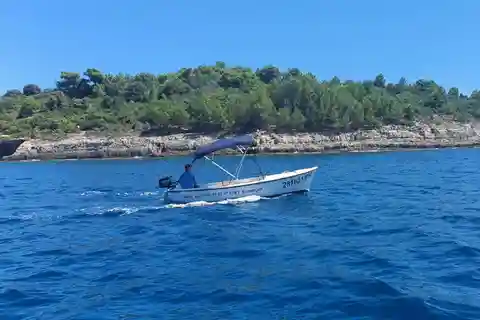 Rent a boat up to 6 person on Cape Kamenjak Nature Park