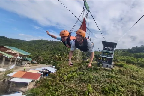 Cebu: Kawasan Canyoneering with Ziplining Adventure