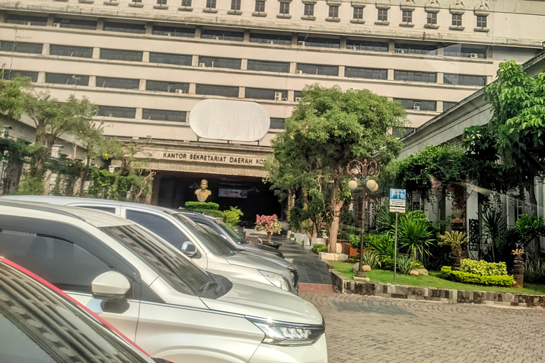 Yogyakarta: Private Car Rental With Driver Yogyakarta: Private Car Rental With Driver 6 hours