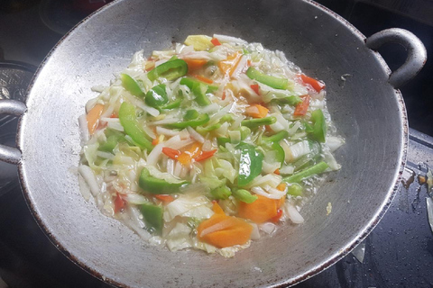 瓦拉纳西：传统印度烹饪课（含晚餐）