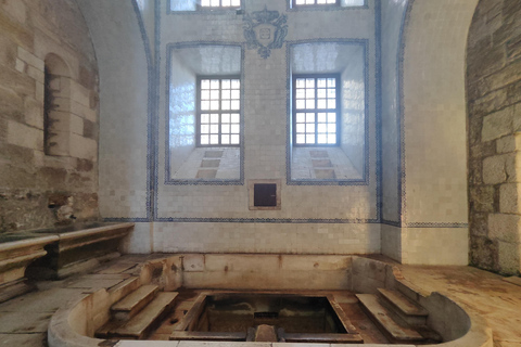 From Lisbon: Medieval Tour, Batalha, Tomar, Alcobaça, Óbidos Private Tour Option