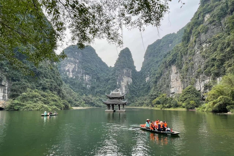 Hanoi: Ninh Binh Jeep Tour to Bich Dong, Trang An, Mua Cave