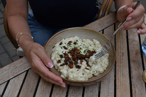 Bratislava: Retro Food & Communist Era History Tour