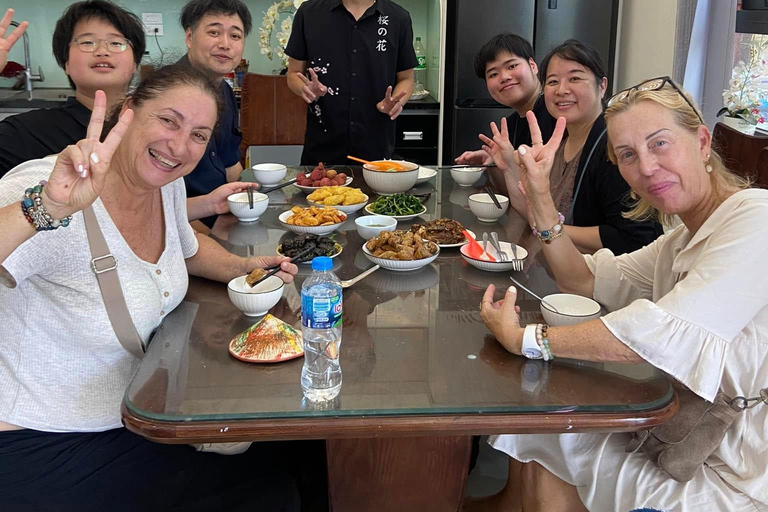 Hanoi: Incense Village & Hat Village or Lacquer SMALL GROUP Afternoon: Hanoi Hat Village & Incense Village - SMALL GROUP