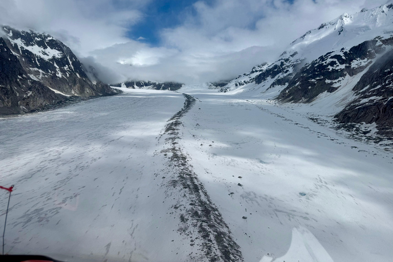 Juneau Helicopter Glacier Landing Tour Juneau Helicopter Glacier Landing Tour, Plus Seat (260lbs+)