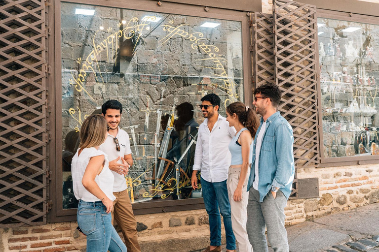 From Toledo: Guided Walking Tour, Winery Visit and Tasting Only Winery Visit - Spanish Guide