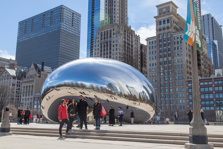 Chicago in a Day: Food and Architecture Private Walking Tour