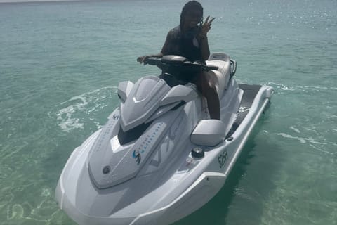 Barbados: Jetski-Verleih mit Supreme Watersports