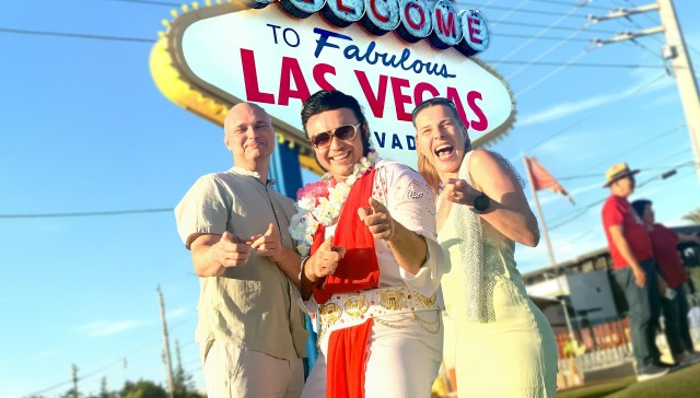 Visit Las Vegas Elvis Wedding at the Las Vegas Sign with Photos in Las Vegas