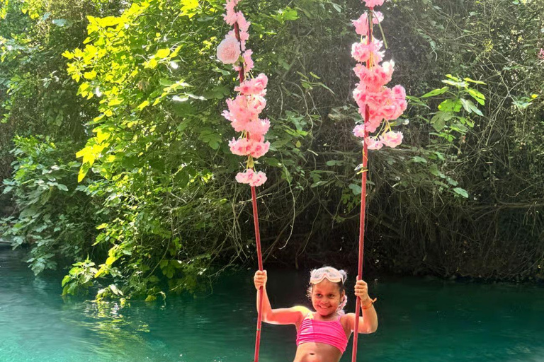 Marmaris: Akyaka Boat Tour with Swimming and Lunch