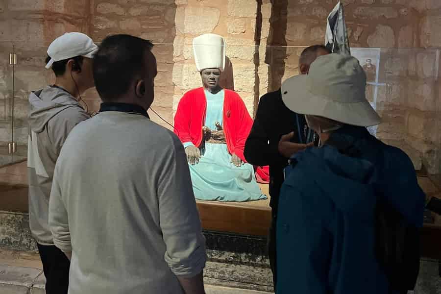 Topkapi-Palast und Harem: Ganze Tour ohne Anstehen am Ticketschalter. Foto: GetYourGuide Topkapi-Palast und Harem: Ganze Tour ohne Anstehen am Ticketschalter. Foto: GetYourGuide