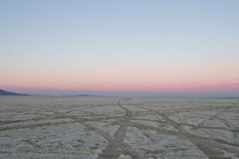 Von La Paz aus: 5-tägige Tour durch die Salinen von Uyuni mit Bustransfers