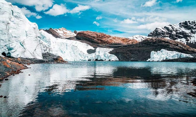 Huaraz: Nevado Pastoruri + Puyas Raymondi Forest
