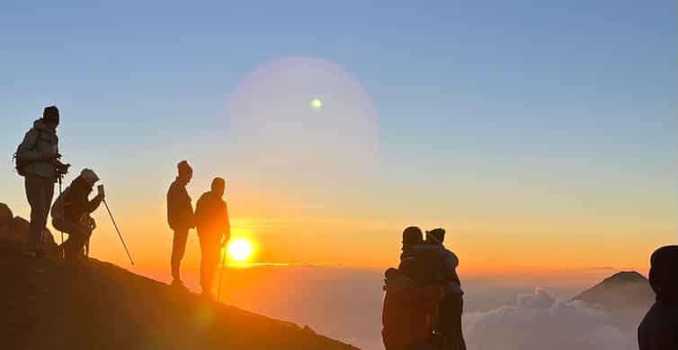 From Antigua: 2-Day Acatenango Volcano Hiking with Guide