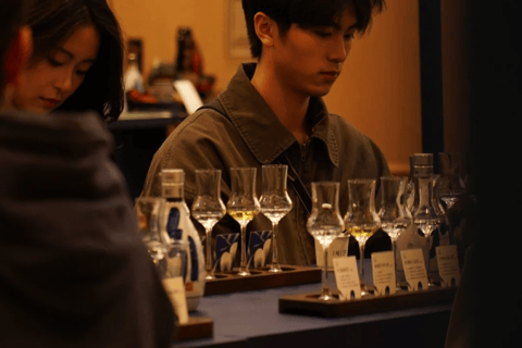 Shanghai: Baijiu & Fruit Wine Tasting with Welcome Ritual