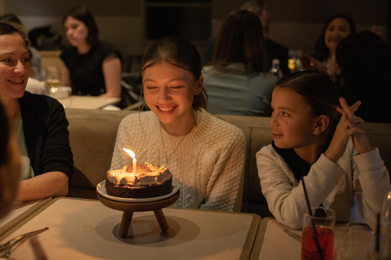 Paris: Eiffel Tower Dining, Gustave Menu at Madame Brasserie Eiffel Tower Madame Brasserie early evening dinner