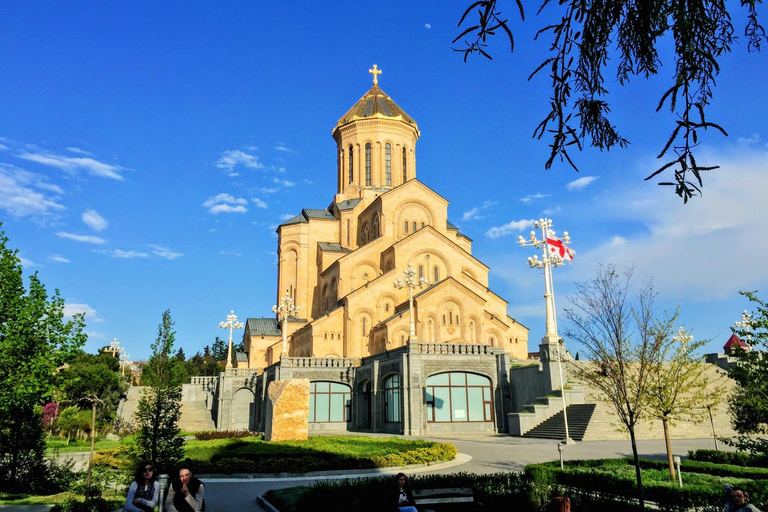 Tbilisi: Visit 7 Monuments in Day Of Architecture & History The Complete Story: Fully Guided Private Tour
