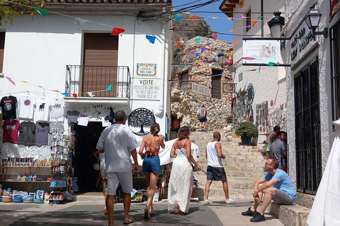 Desde Alicante, Benidorm Campello: al castillo de Guadalest