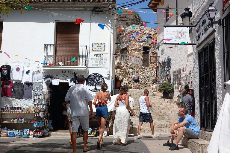 Desde Alicante, Benidorm Campello: al castillo de Guadalest