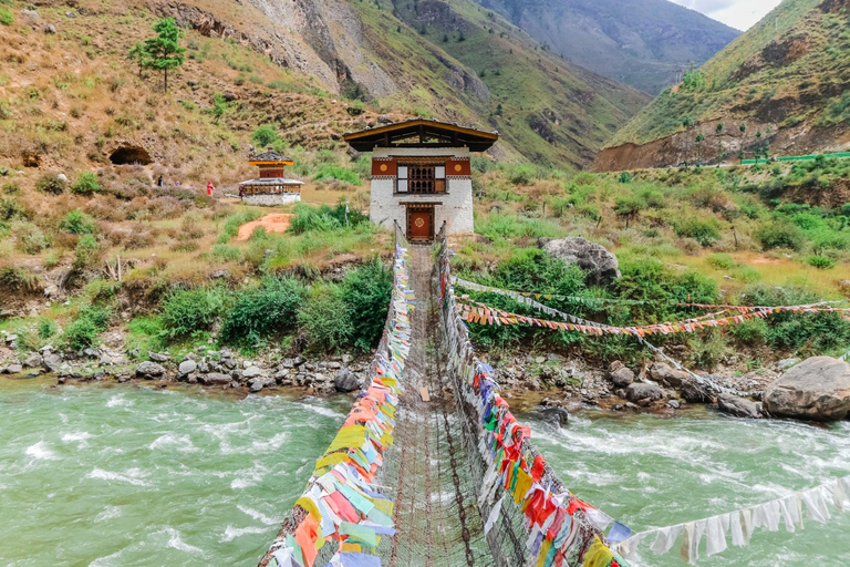 7-Days in Bhutan with River Rafting, Farm Lunch & Stone Bath