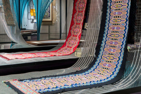 Tianmen Mountain with Tujia Brocade & Sandstone Art Tour Package 1 – Downtown Pickup