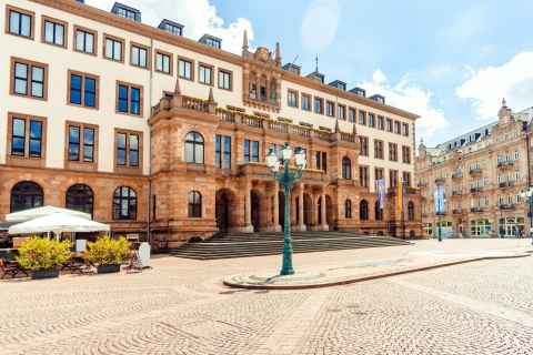 Rajd miejski z przewodnikiem / poszukiwanie skarbów Wiesbaden w języku niemieckimSamodzielny rajd po mieście Wiesbaden w języku niemieckim