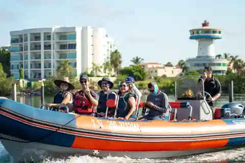 Mazatlán : Tour en bateau d'observation des baleines avec un biologiste marin