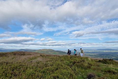 From Edinburgh: Highland Hike, Loch Paddle, and Castles