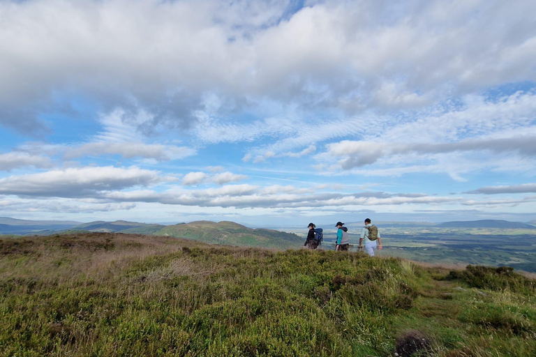 From Edinburgh: Highland Hike, Loch Paddle, and Castles