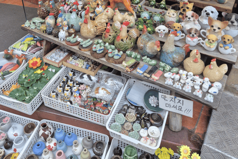 Seúl: tour a pie guiado por Insa-dong y el templo JogyesaSeúl: tour a pie guiado por Insadong y el templo Jogye