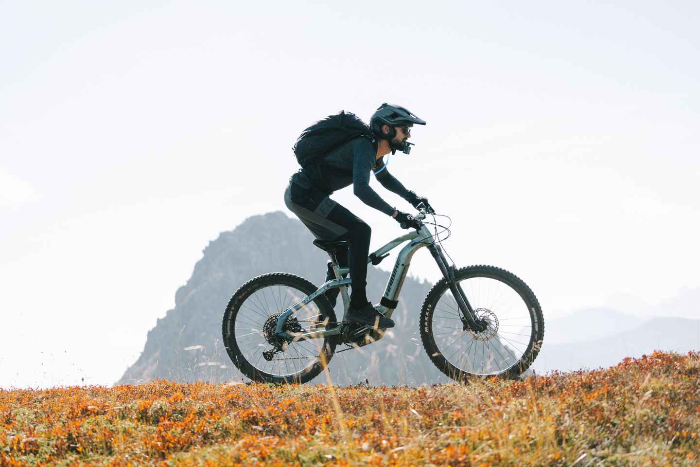 Peak of the Balkans e-Biking Tour