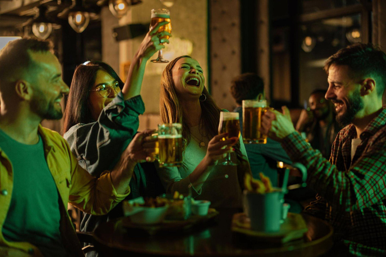 Tour guidato dei pub di Colombo: cammina, bevi e ripetiTour guidato dei pub di Colombo: passeggia, bevi e ripeti