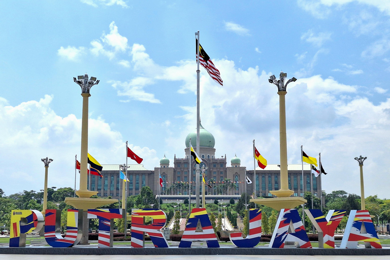 Putrajaya Tour: Pink Mosque, Lake & Scenic City Highlights