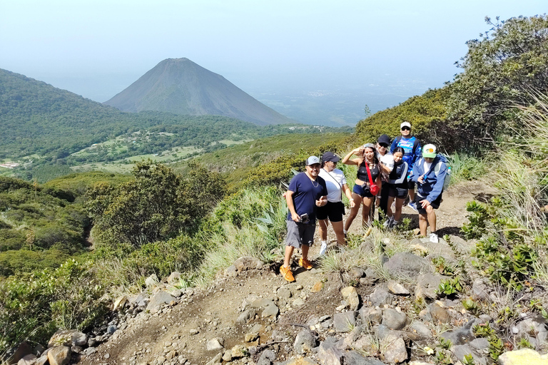 Santa Ana: Private Volcano Hike and Lunch with Lake View