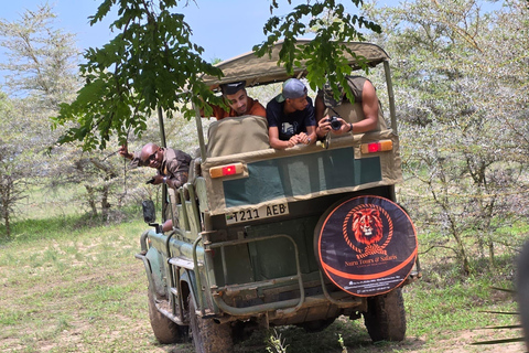 Sansibar: 2-tägige Selous-Nationalpark-Safari mit Flügen