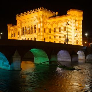 Sarajevo: Guided Historic Sightseeing Tour